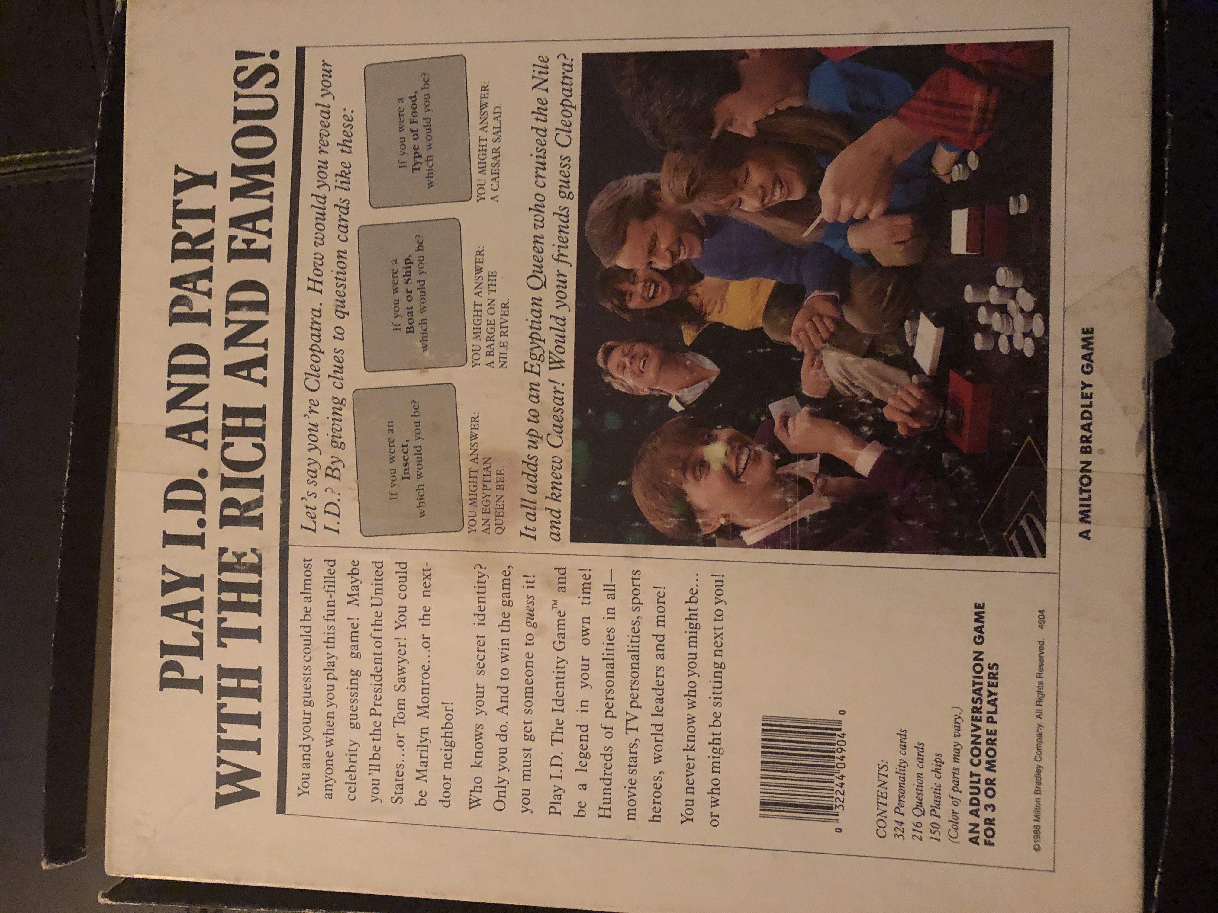 I.D. The Identifying Game  (3+) board game collectible [Barcode 032244049040] - Main Image 2