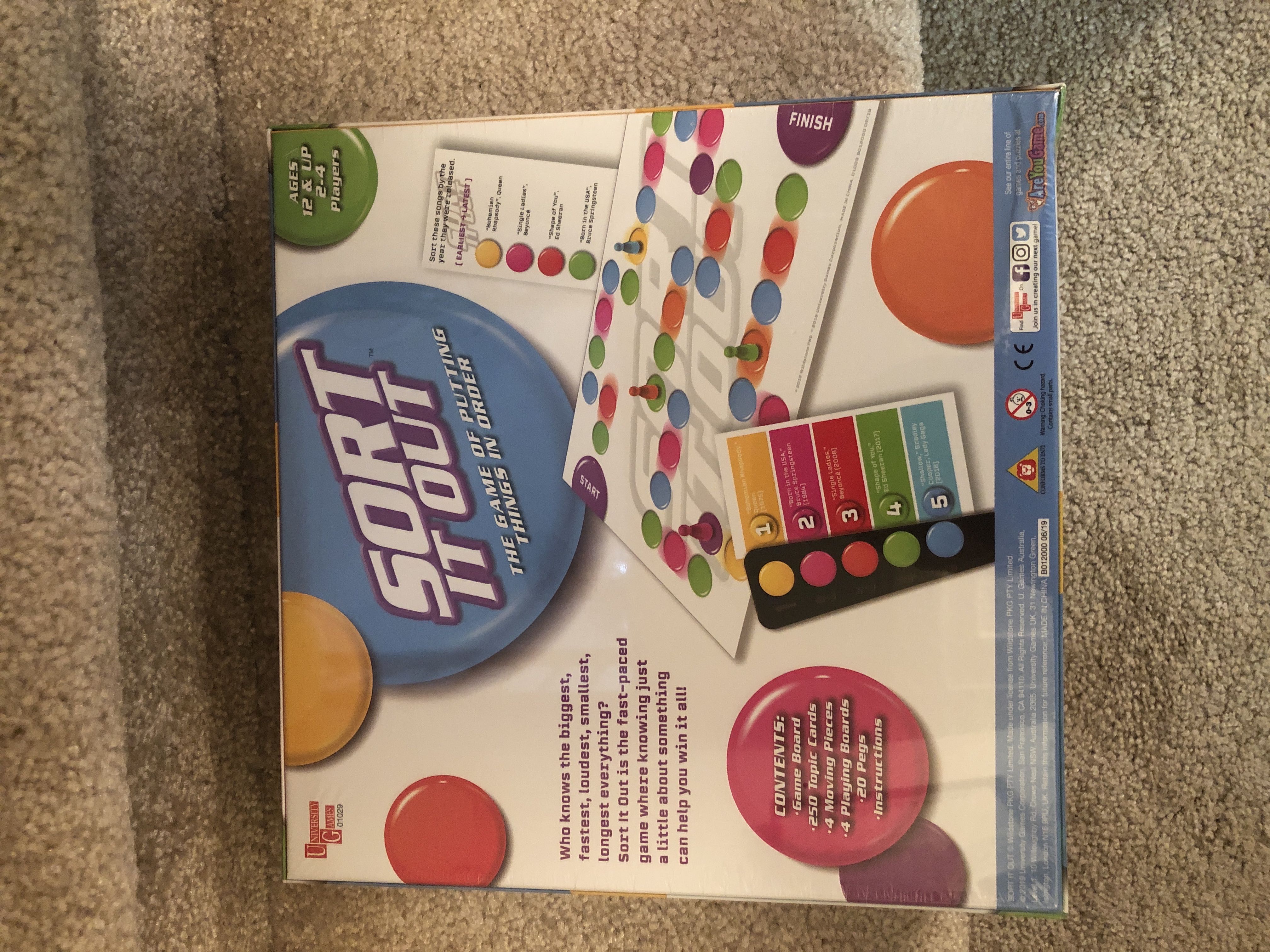 Sort It Out  (2-4) board game collectible [Barcode 794764010299] - Main Image 2