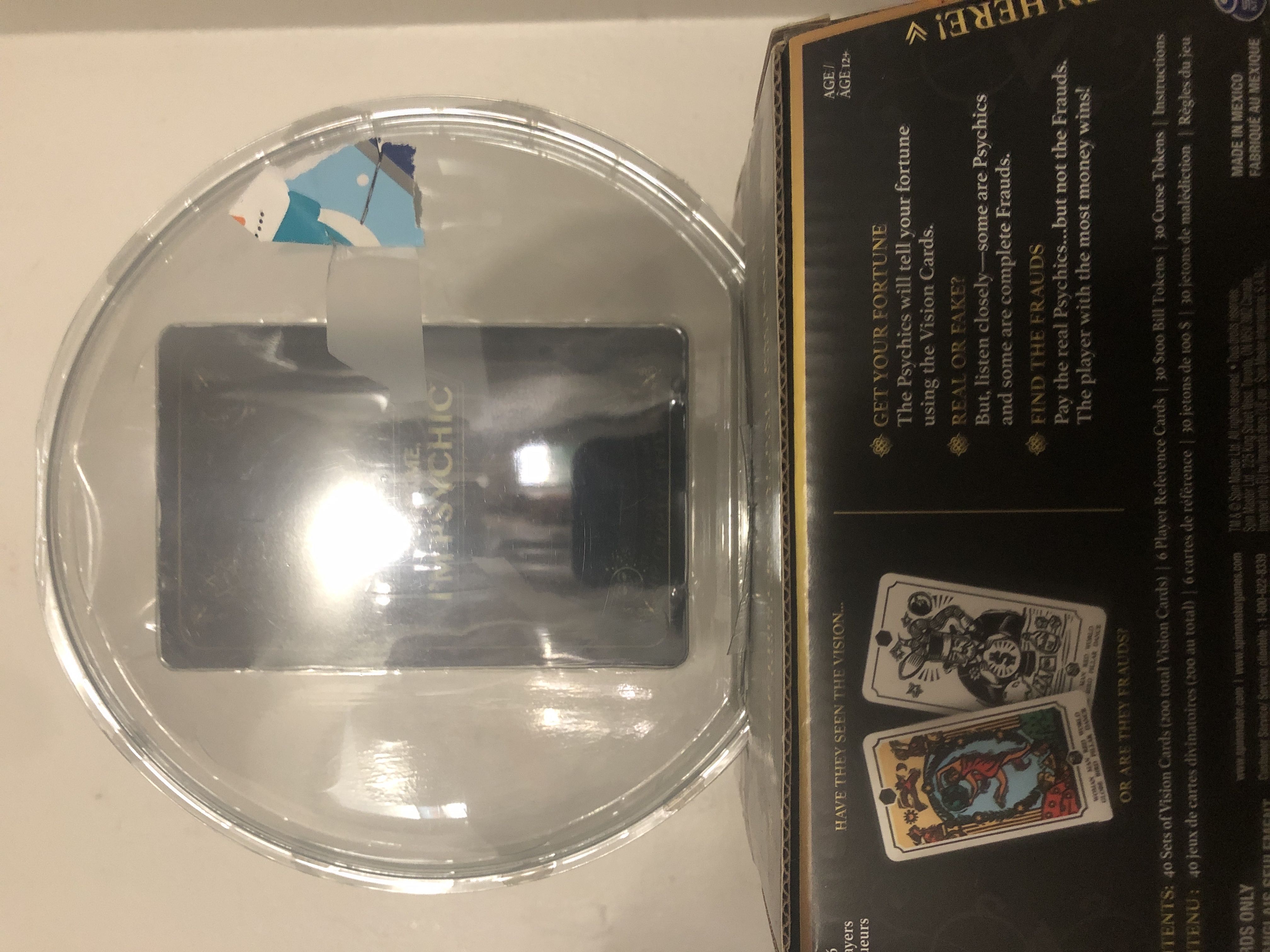 Trust Me, I’m Psychic  (4-6) board game collectible [Barcode 778988551981] - Main Image 2