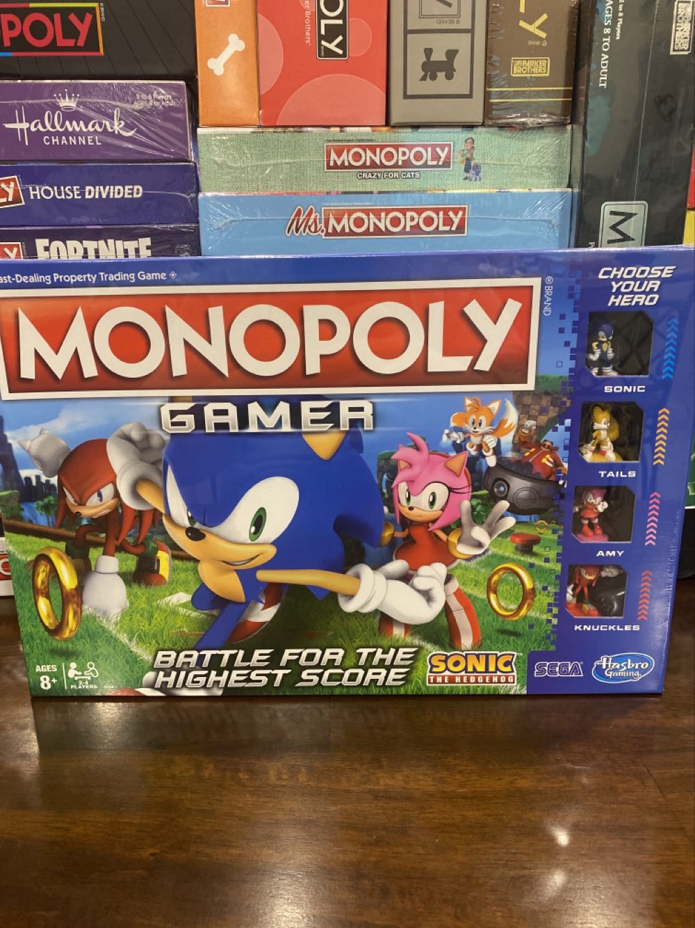Gamer: Sonic The Hedgehog: Monopoly  (2-4) board game collectible [Barcode 630509892105] - Main Image 2