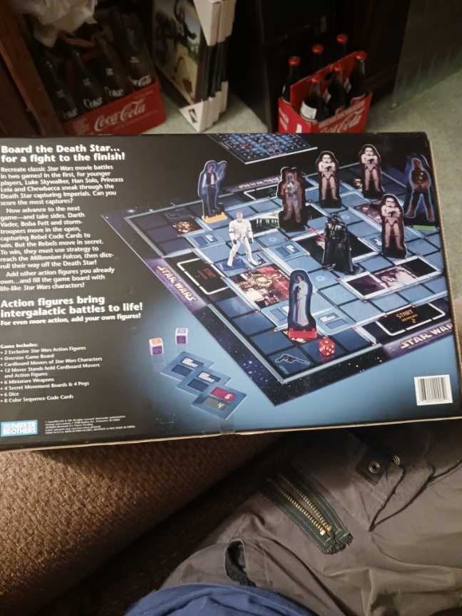 Star Wars Games Escape The Death Star Action Figure Game  (2 TO 4) board game collectible [Barcode 073000409050] - Main Image 3