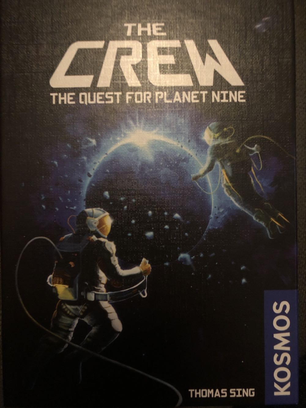 The Crew - The Quest For Planet Nine  (2-5) board game collectible [Barcode 814743015005] - Main Image 2