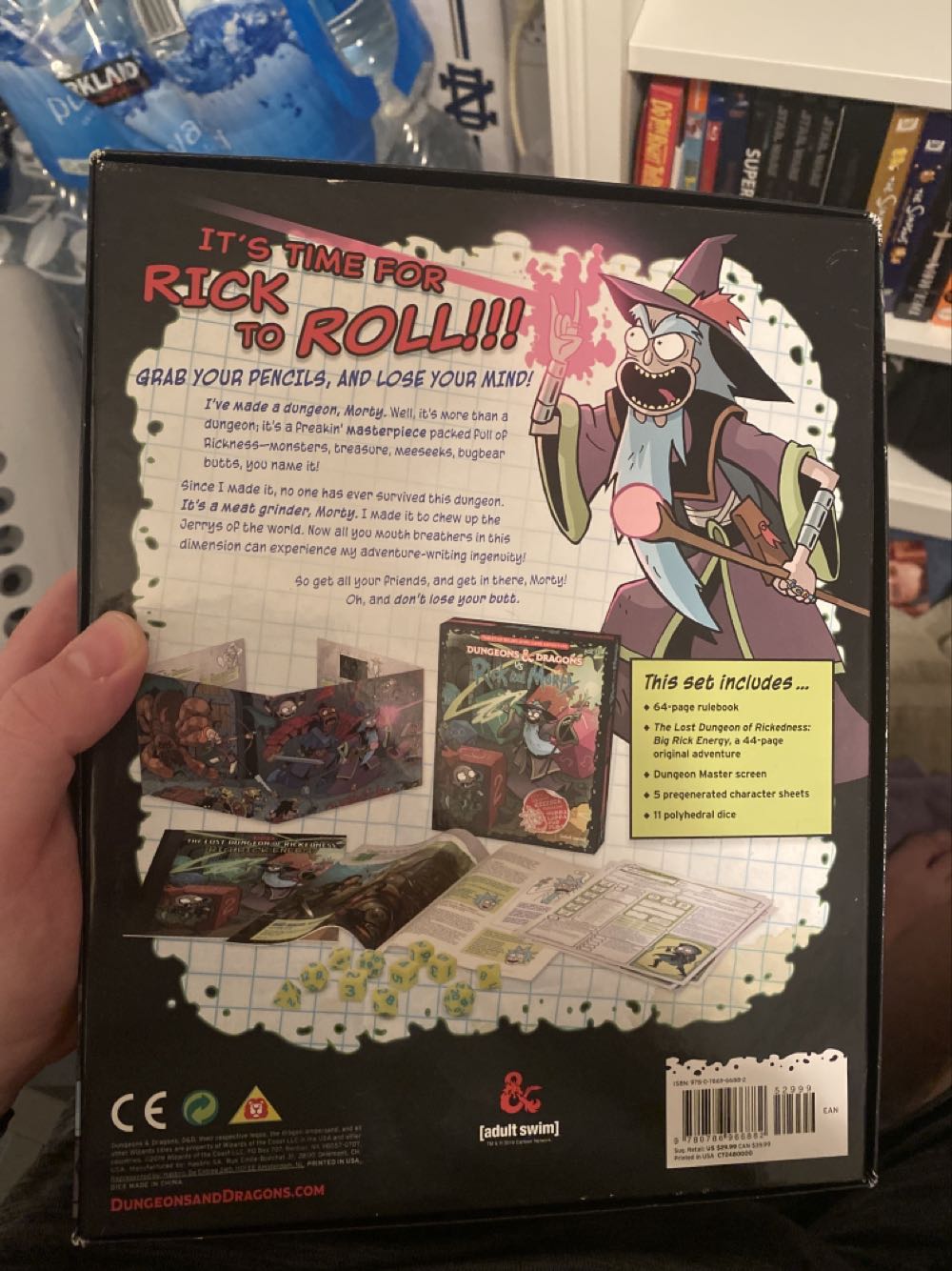 Dungeons & Dragons Vs Rick And Morty  board game collectible [Barcode 9780786966882] - Main Image 2