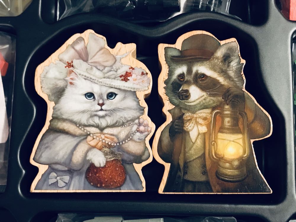 Raccoon Tycoon: Deluxe Edition  (2-6) board game collectible [Barcode 852068008111] - Main Image 3