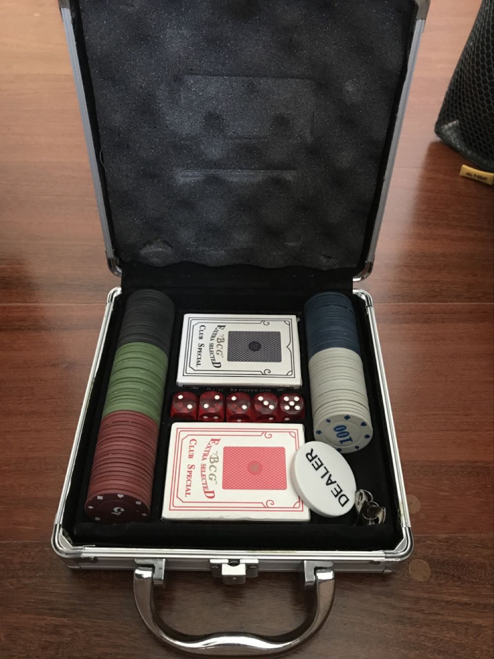 Poker Chips  board game collectible - Main Image 2