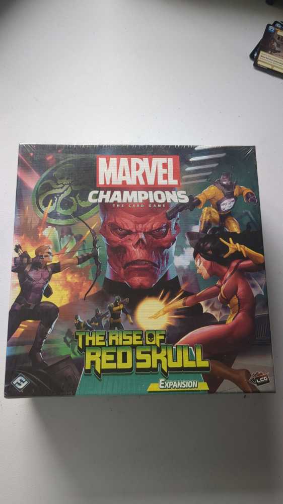 Marvel Champions: The Card Game – The Rise of Red Skull  (1-4) board game collectible [Barcode 841333111663] - Main Image 2