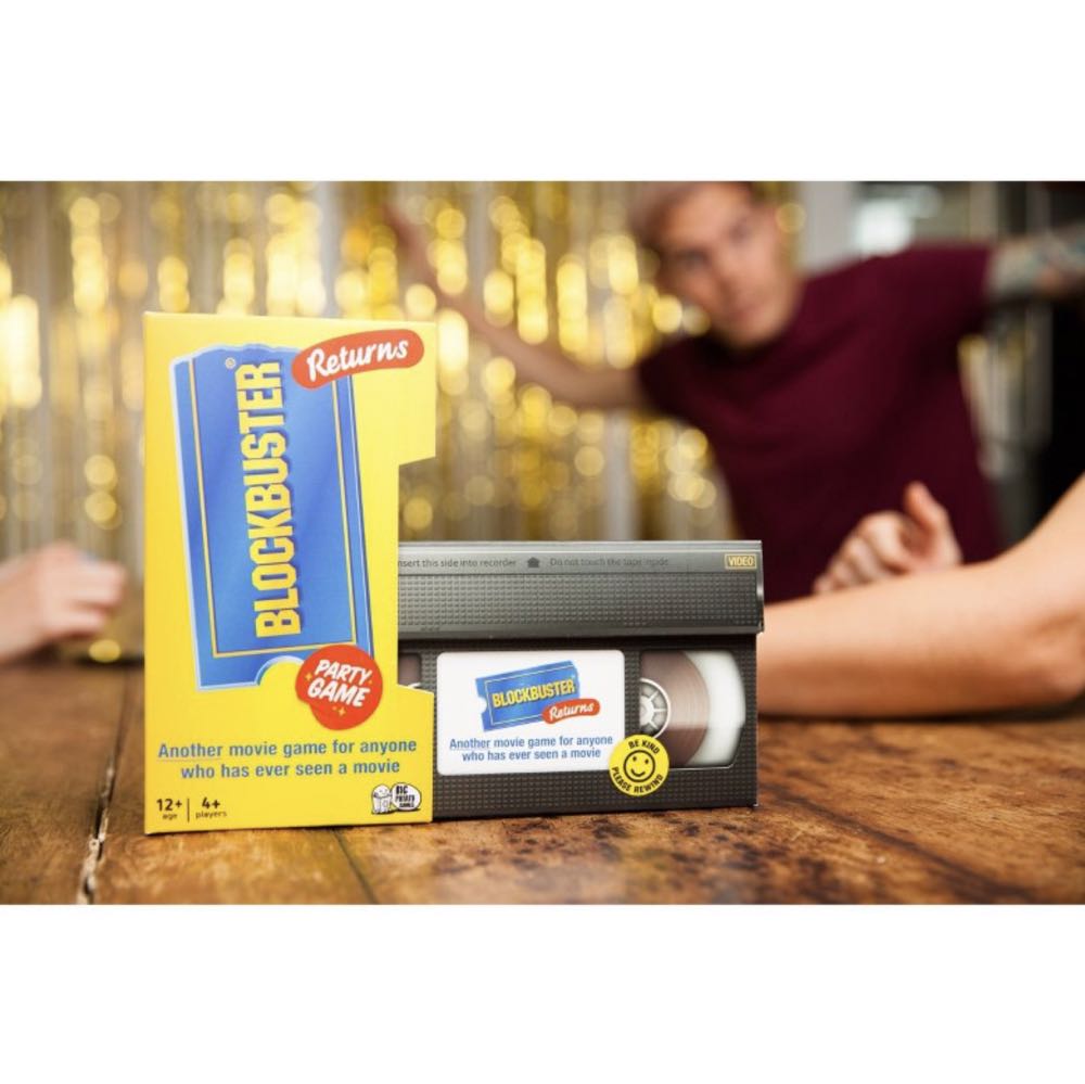 BLOCKBUSTER® PARTY GAME RETURNS  (4+) board game collectible [Barcode 778988362013] - Main Image 3