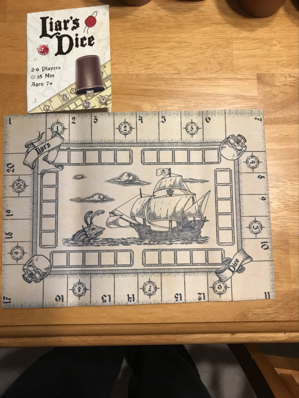 Liars Dice  (6) board game collectible - Main Image 4