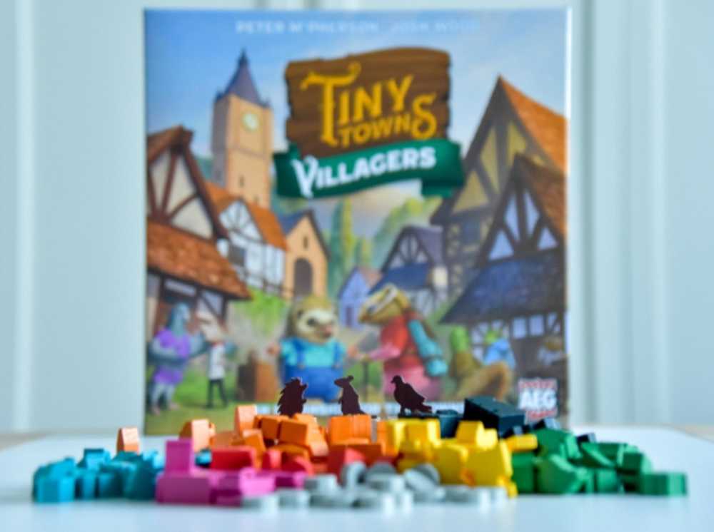 Tiny Towns: Villagers Expansion  (1-6) board game collectible [Barcode 729220070739] - Main Image 4