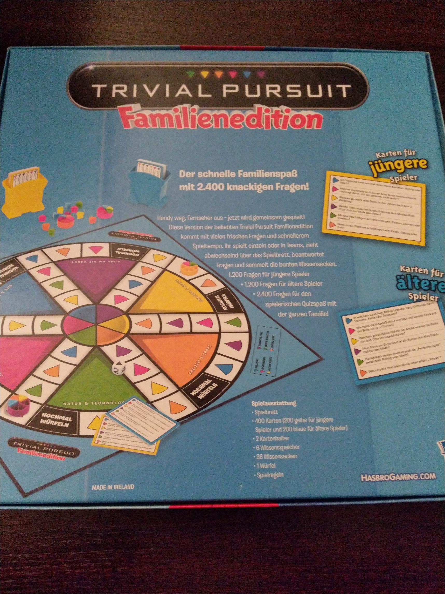 Trivial Pursuit - Familienedition  board game collectible [Barcode 75970024] - Main Image 2