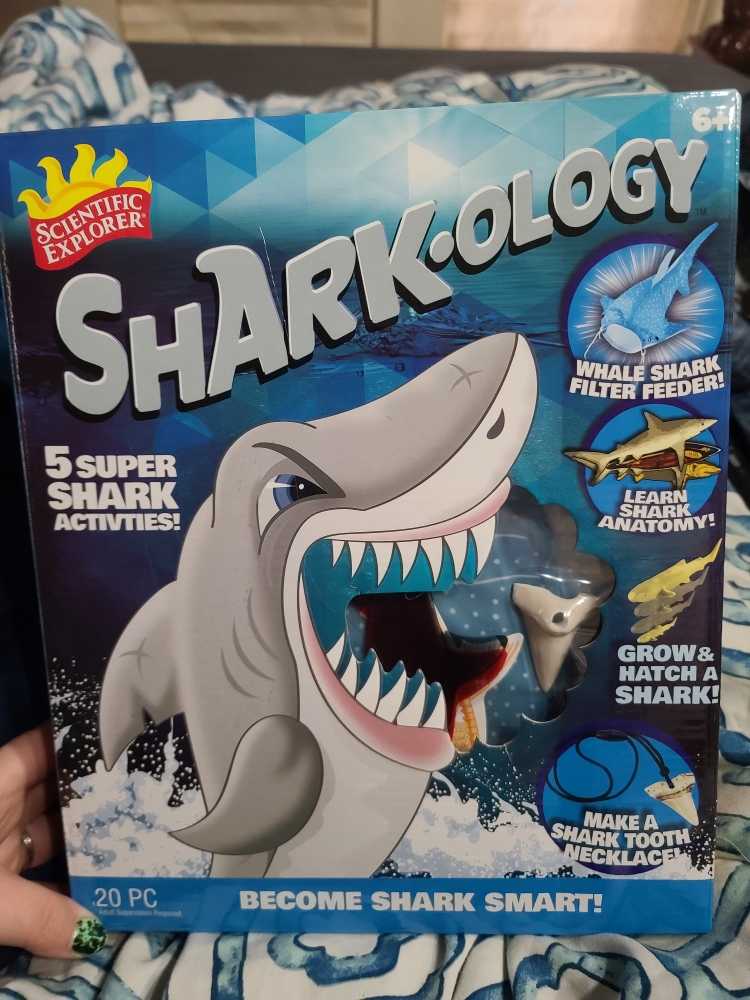 Sharkology  board game collectible [Barcode 781968000041] - Main Image 2