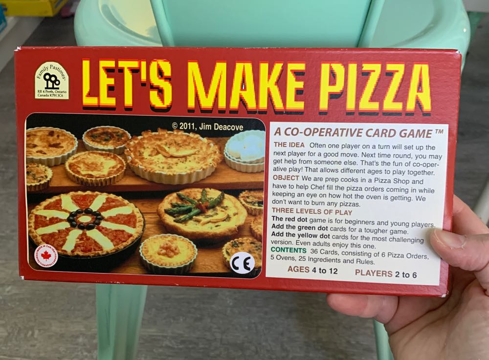 Dinosaur Dig A Game Of Trivia Trading And Bone Collecting Fun! Board Game Guc