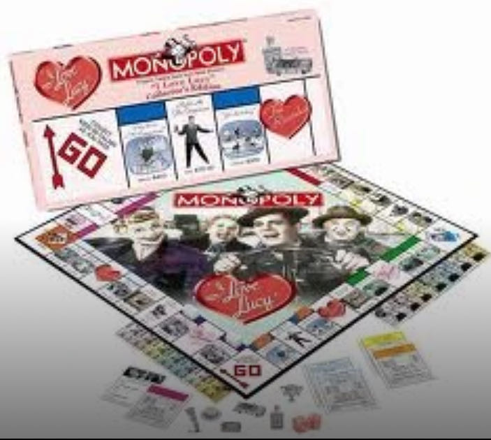 Monopoly I Love Lucy 50th Anniversary  (2-6) board game collectible [Barcode 700304001559] - Main Image 2