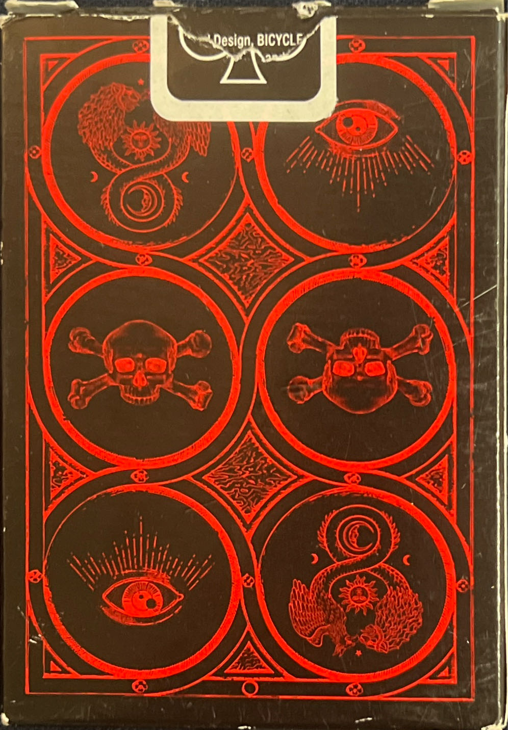 “Hidden” - Bicycle Playing Card Deck  (1+) board game collectible [Barcode 073854024263] - Main Image 2