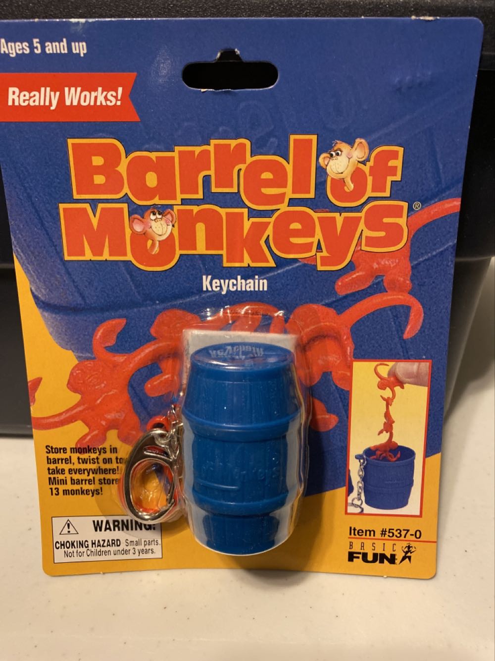 Barrel Of Monkeys Keychain  board game collectible [Barcode 014397537001] - Main Image 2