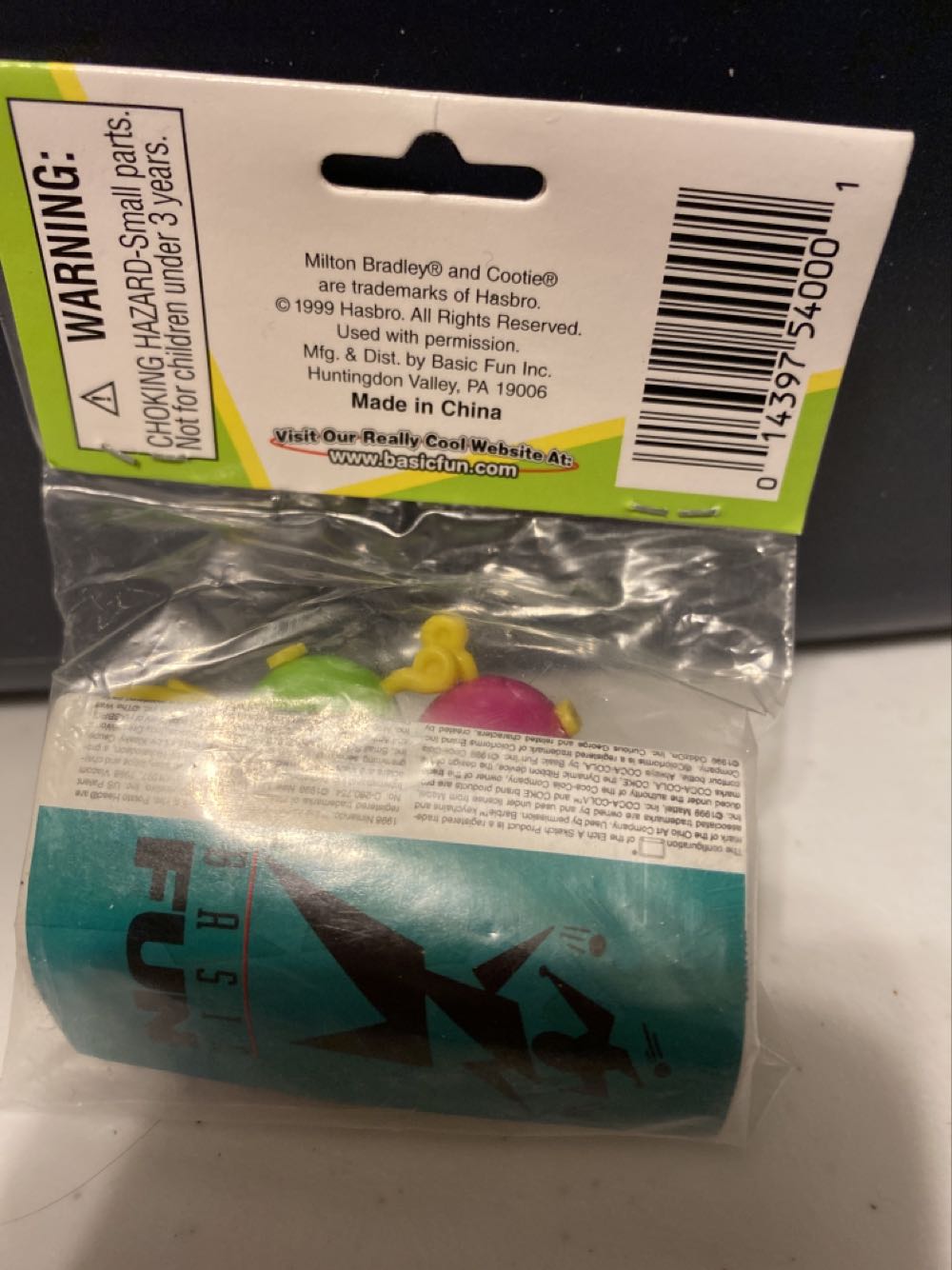 Cootie Keychain Set  board game collectible [Barcode 014397540001] - Main Image 2