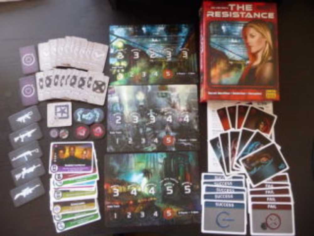 Rezistența  (5-10) board game collectible [Barcode 7944629950793] - Main Image 3
