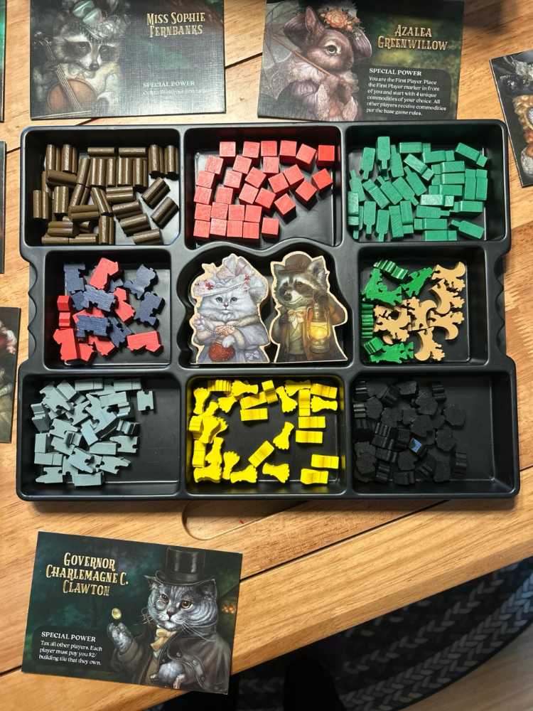 Raccoon Tycoon: Deluxe Edition  (2-6) board game collectible [Barcode 852068008104] - Main Image 2