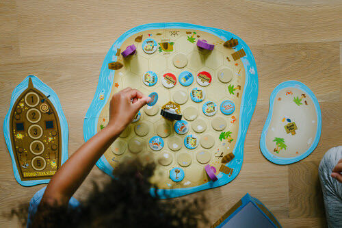 Treasure Hunt Game  (2-5) board game collectible [Barcode 079346610105] - Main Image 4