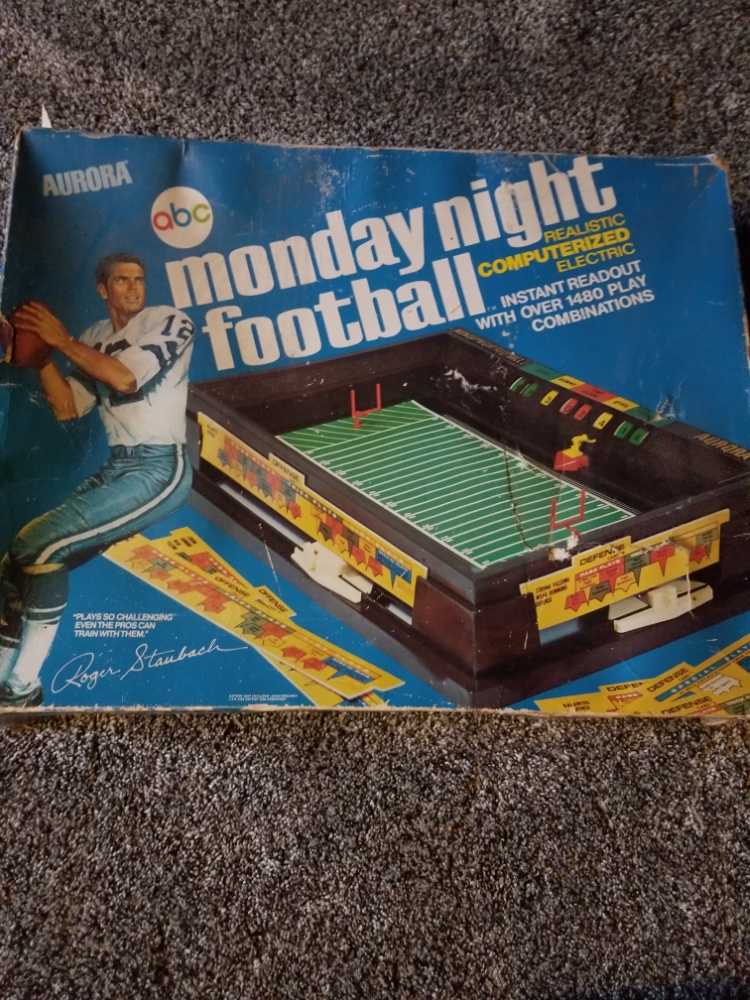 Mensa: 75 More Word Puzzles