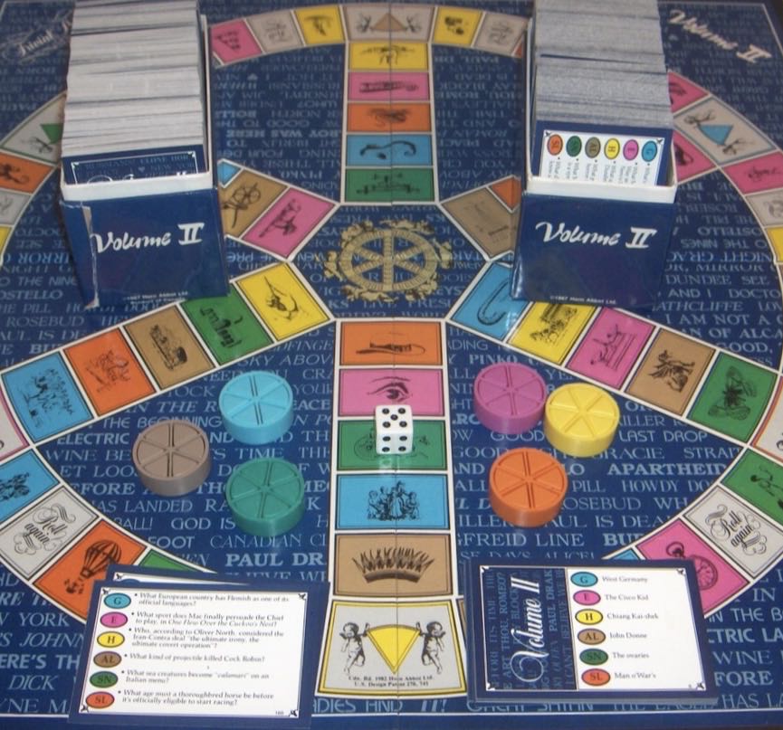 Trivial Pursuit: Vol II Master Genus Edition  board game collectible [Barcode 076930020074] - Main Image 2