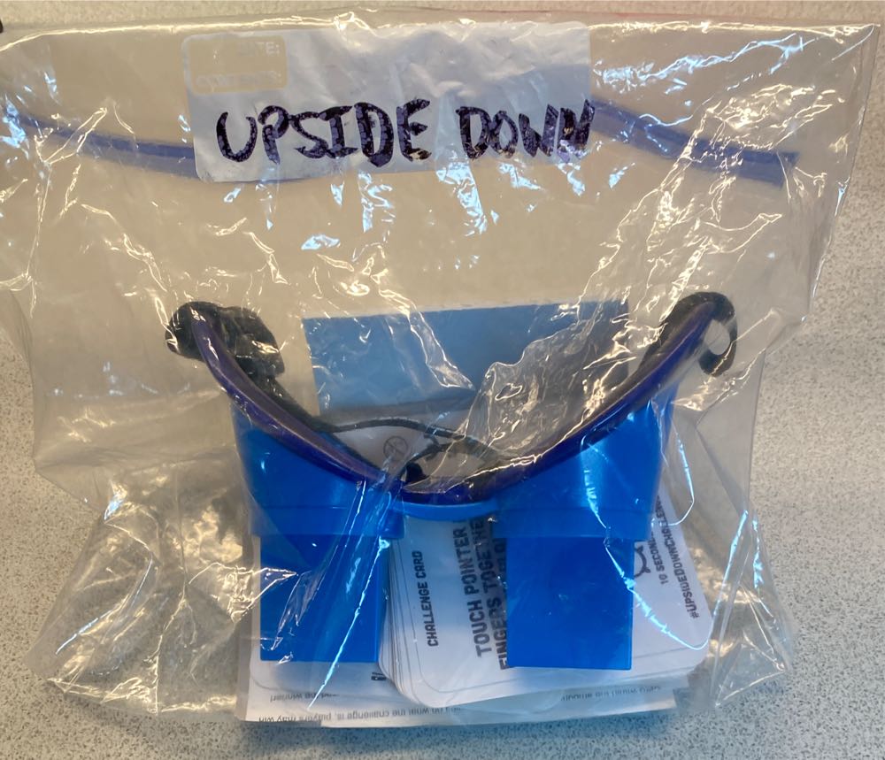 Upside Down Challenge Game  (2-6) board game collectible [Barcode 860001910704] - Main Image 3