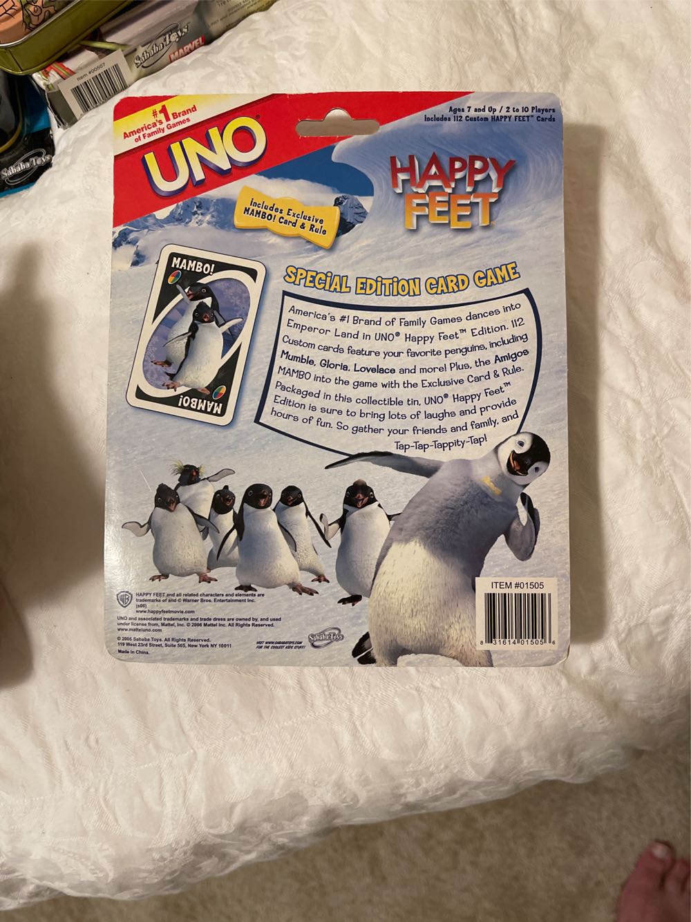 Happy Feet Uno  board game collectible [Barcode 831614015056] - Main Image 2