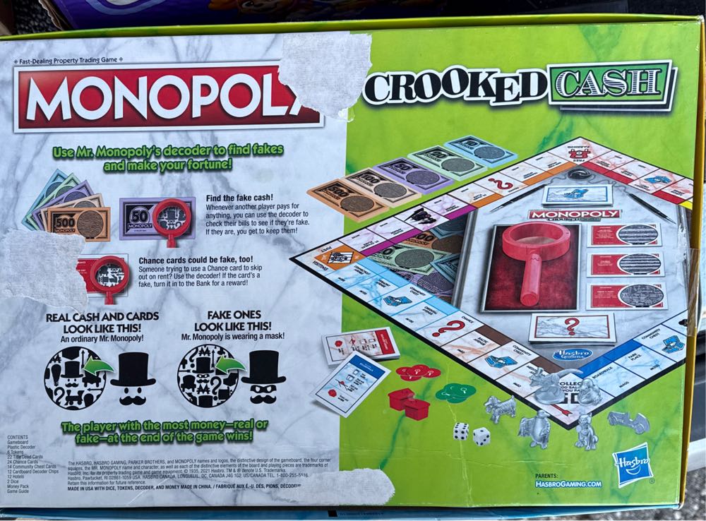 Crooked Cash Monopoly  (2-6) board game collectible [Barcode 195166129914] - Main Image 2