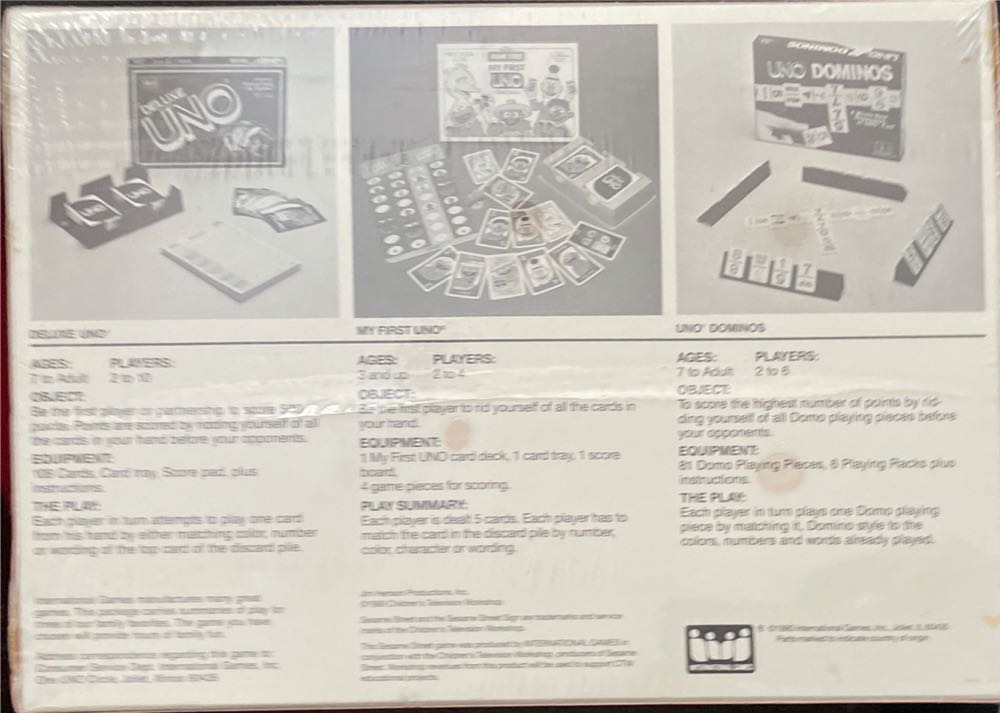 Deluxe Uno  (2-10) board game collectible - Main Image 2