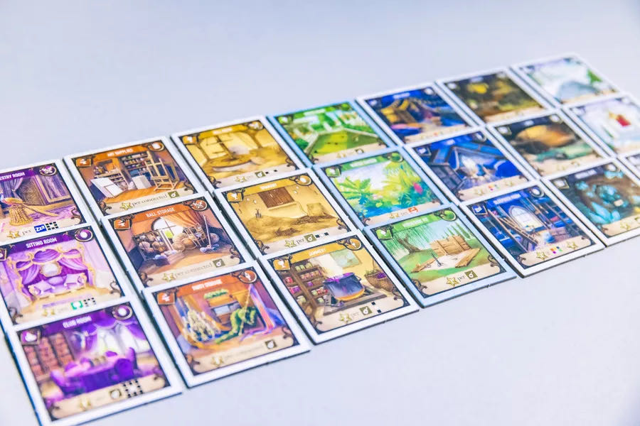 Between Two Castles Of Mad King Ludwig - Secrets & Soirees  (1 - 8) board game collectible [Barcode 748252980915] - Main Image 4