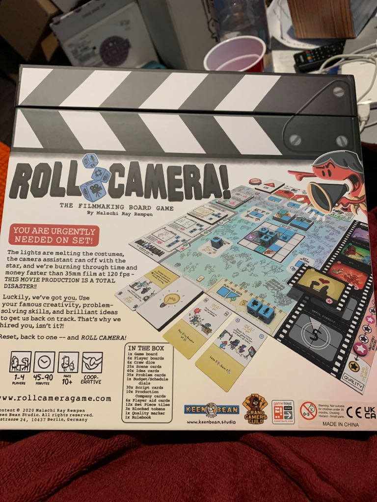 Roll Camera!  (1-4) board game collectible [Barcode 687408564350] - Main Image 2