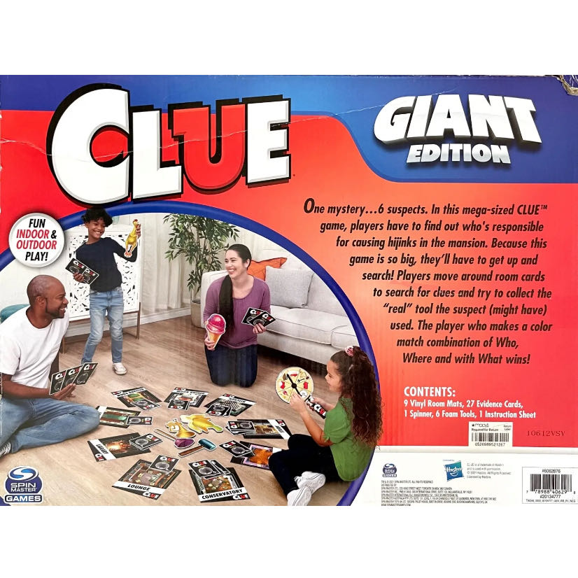 Clue Special: CLUE® GIANT Edition  (2-4) board game collectible [Barcode 778988406298] - Main Image 4