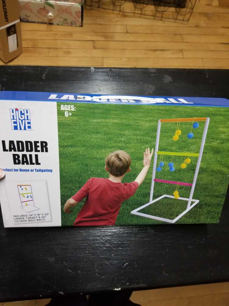 Ladder Ball - By High Five   board game collectible [Barcode 400028091354] - Main Image 1