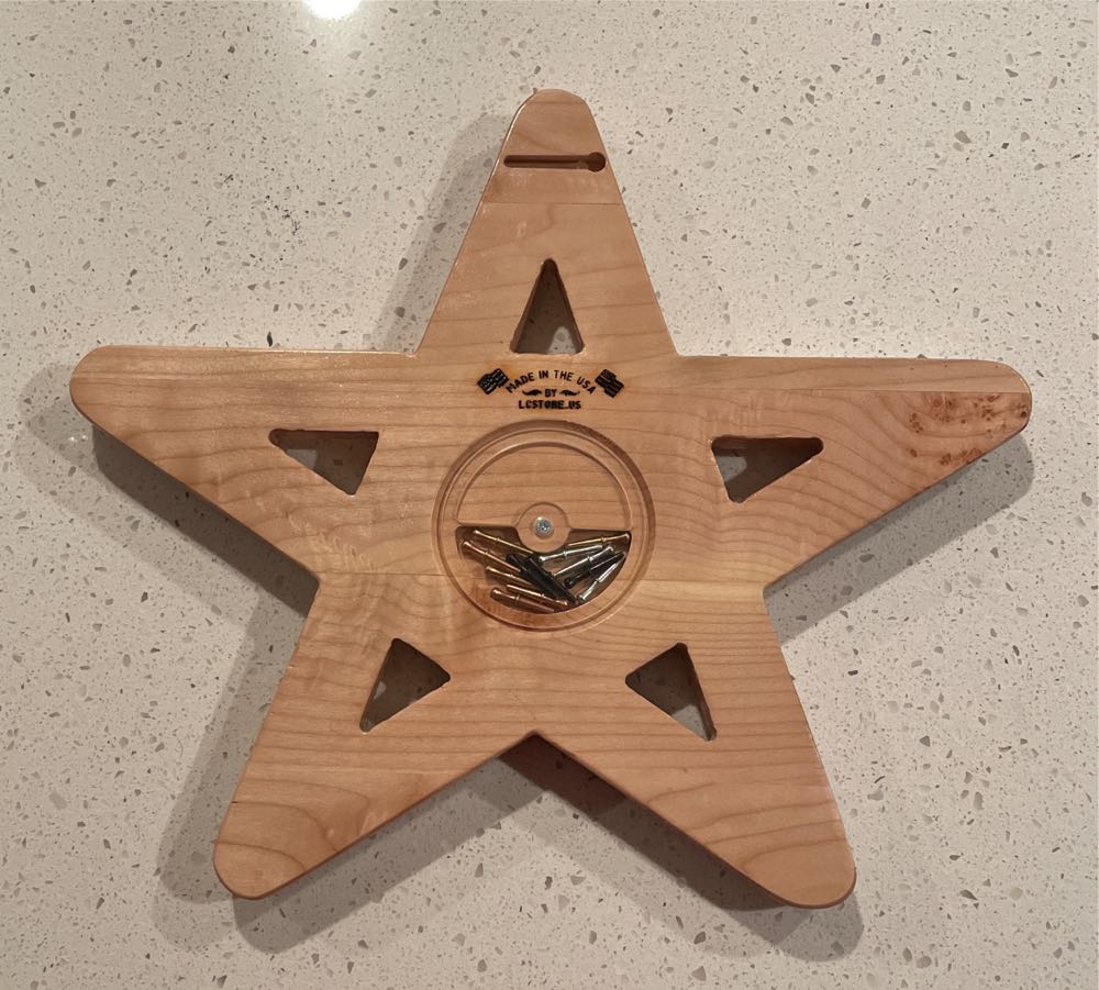 Lady & The Carpenter Star Cribbage Board  (4 Once Around) board game collectible - Main Image 2