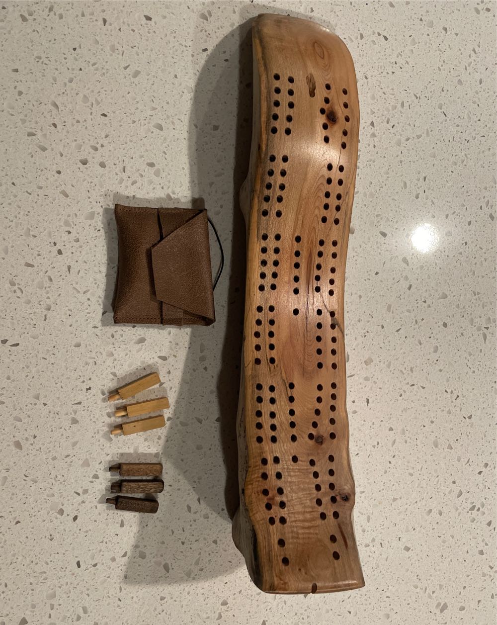 Artist Made Split Drift Wood Cribbage Board  (2 Players Twice Around) board game collectible - Main Image 2