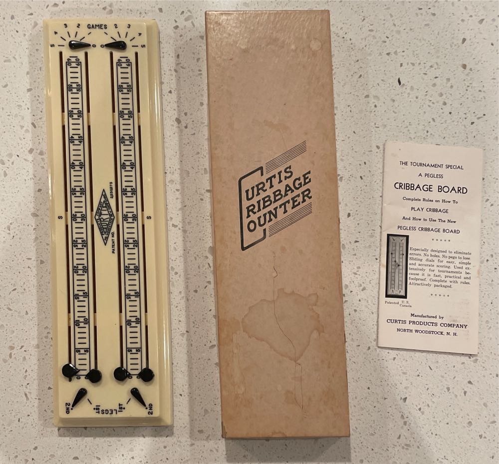 Curtis Cribbage Counter White  (2) board game collectible - Main Image 2