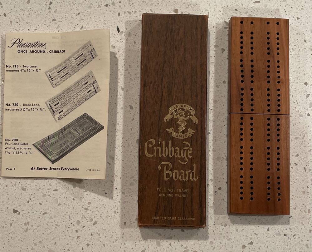 Pacific Game Co No 703 Folding Cribbage Board  (2 Twice Around) board game collectible - Main Image 3