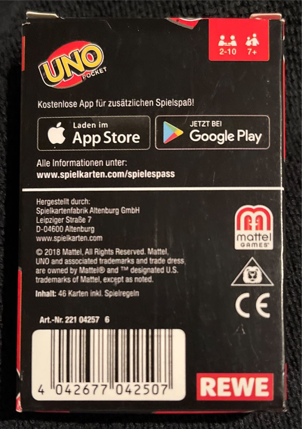 Pocket Uno Black  board game collectible - Main Image 2