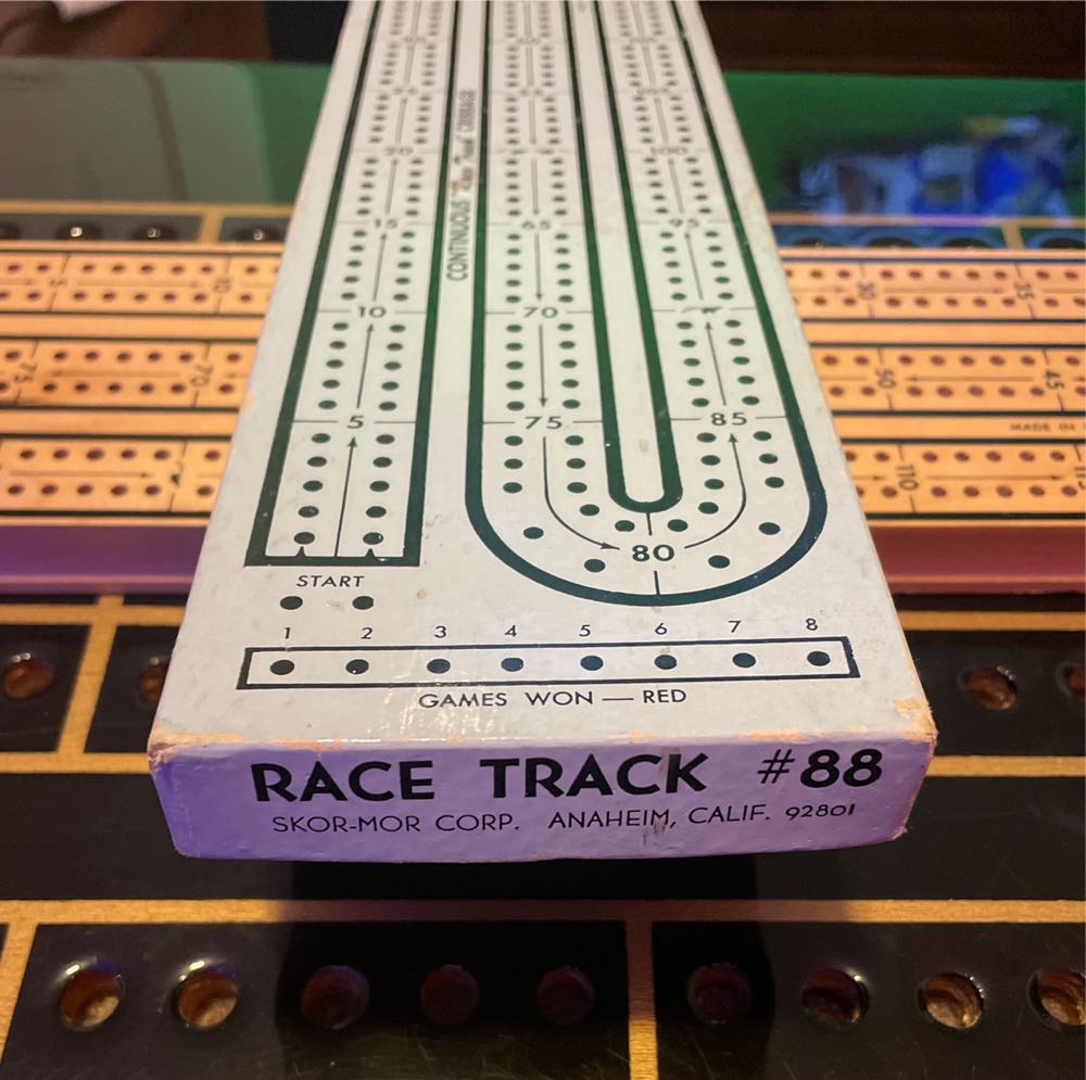 Skor-Mor Race Track Cribbage Board No 88  (2 Continuous Track) board game collectible - Main Image 3