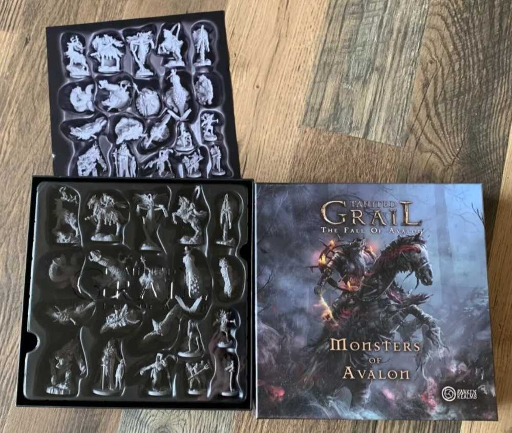 Tainted Grail: Monsters Of Avalon (+ 2nd Set Sundropped)  (2-6) board game collectible - Main Image 3