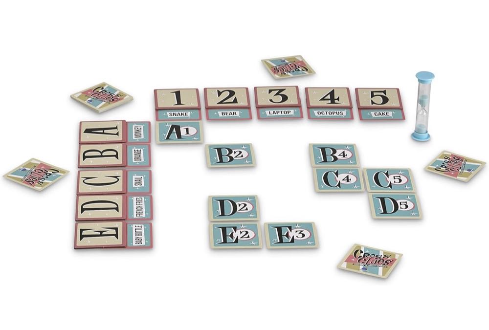 Cross Clues (2–6 players | 7+ | 30? min.)  (2–6) board game collectible [Barcode 803979090160] - Main Image 3