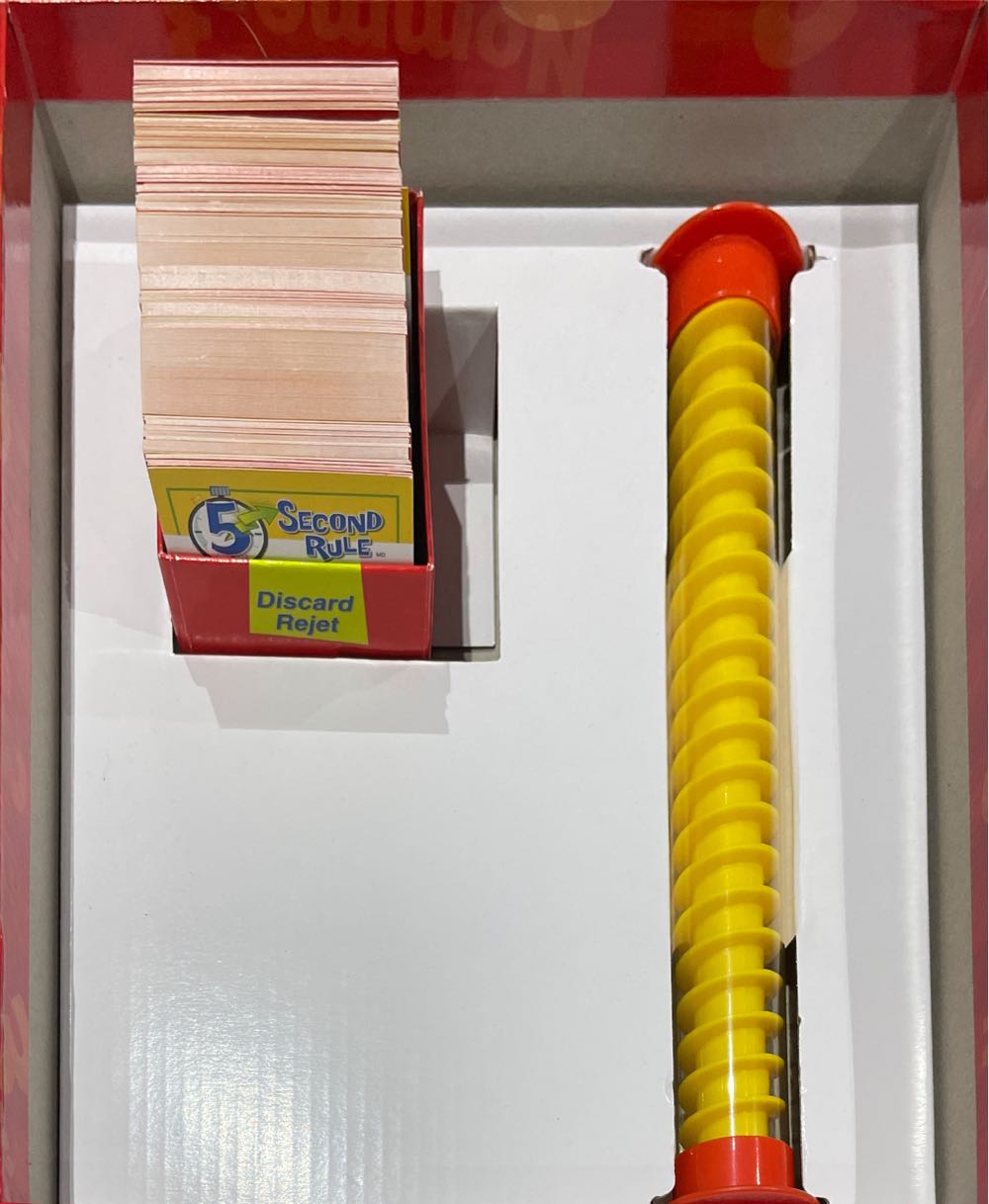 5 Second Rule Bilingual  (3+) board game collectible [Barcode 093514274289] - Main Image 3