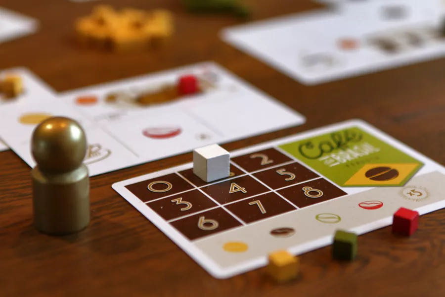 Café  (1-4) board game collectible [Barcode 5600240363009] - Main Image 4