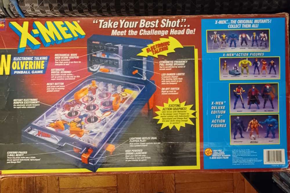 X-Men Wolverine Electronic Talking Pinball Game  board game collectible [Barcode 035112614012] - Main Image 2