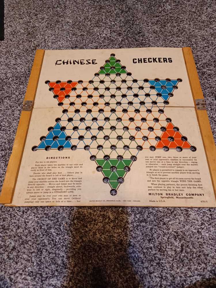 Easter: INFLATABLE BUNNY RING TOSS