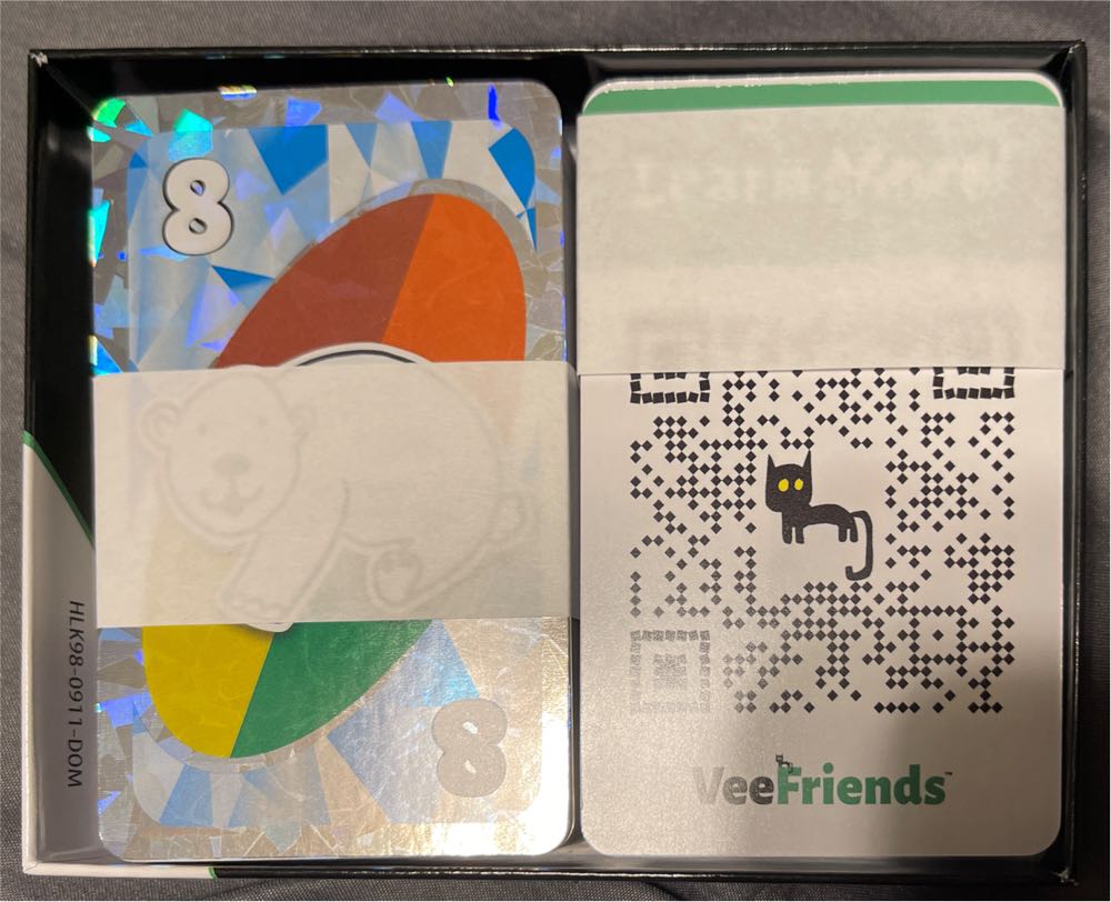 Veefriends Uno Prudent Polar Bear  board game collectible - Main Image 1