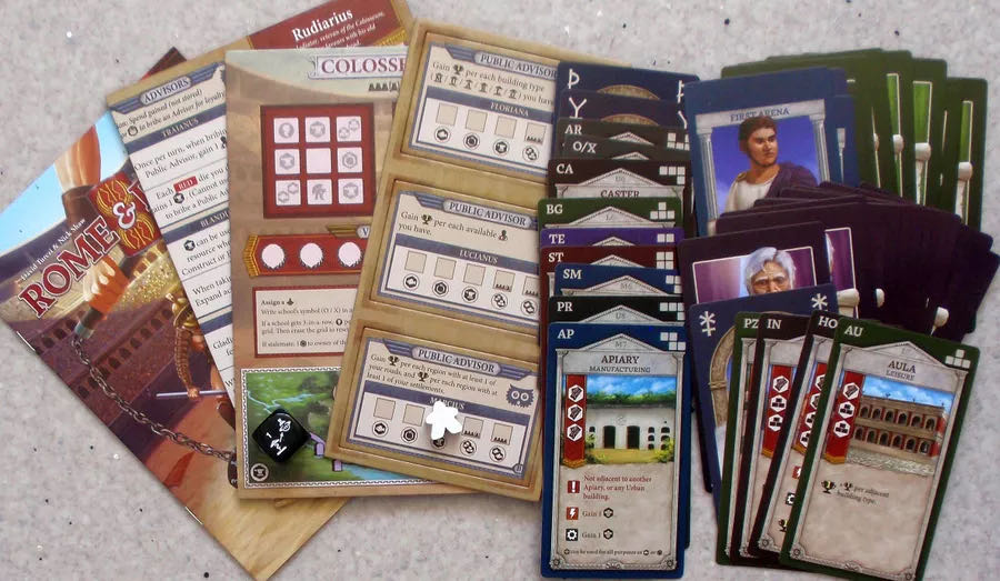 Rome & Roll: Gladiators  (1-4) board game collectible [Barcode 5060226933334] - Main Image 3