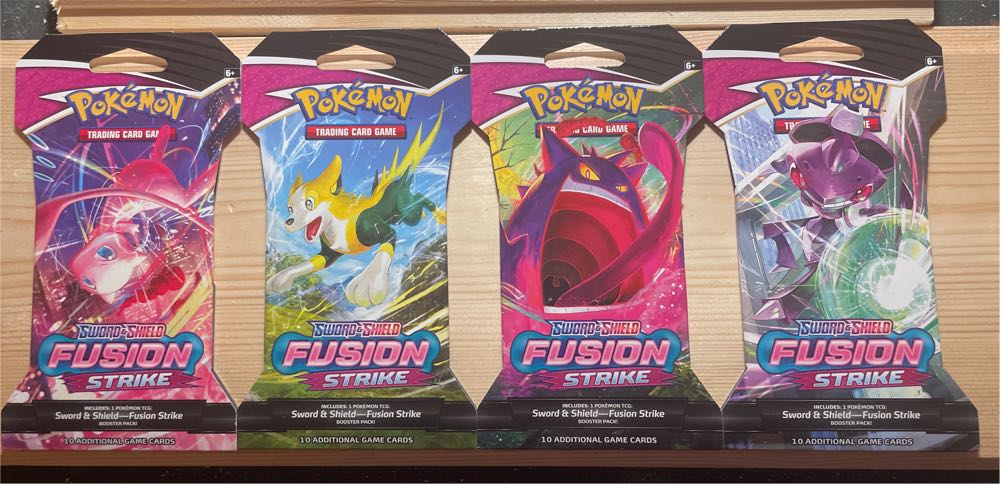 Full Art Set Fusion Strike  board game collectible [Barcode 820650809170] - Main Image 2
