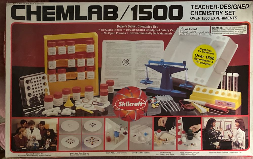 Skilcraft Chemlab 1500 Set  board game collectible [Barcode 024225745546] - Main Image 2
