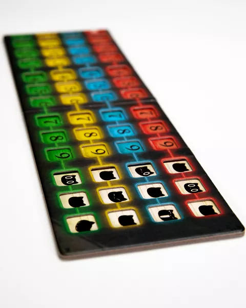 Cat in the Box: Deluxe Edition  (2-5) board game collectible [Barcode 810024460328] - Main Image 3